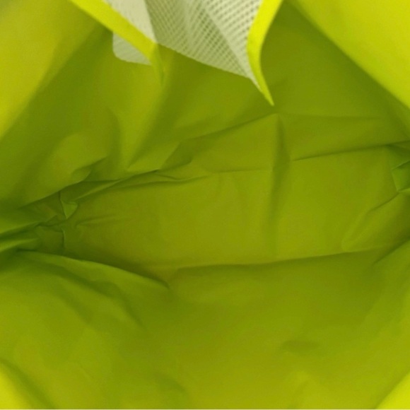 Trader Joe's Large Insulated Bag - Picture 5 of 6